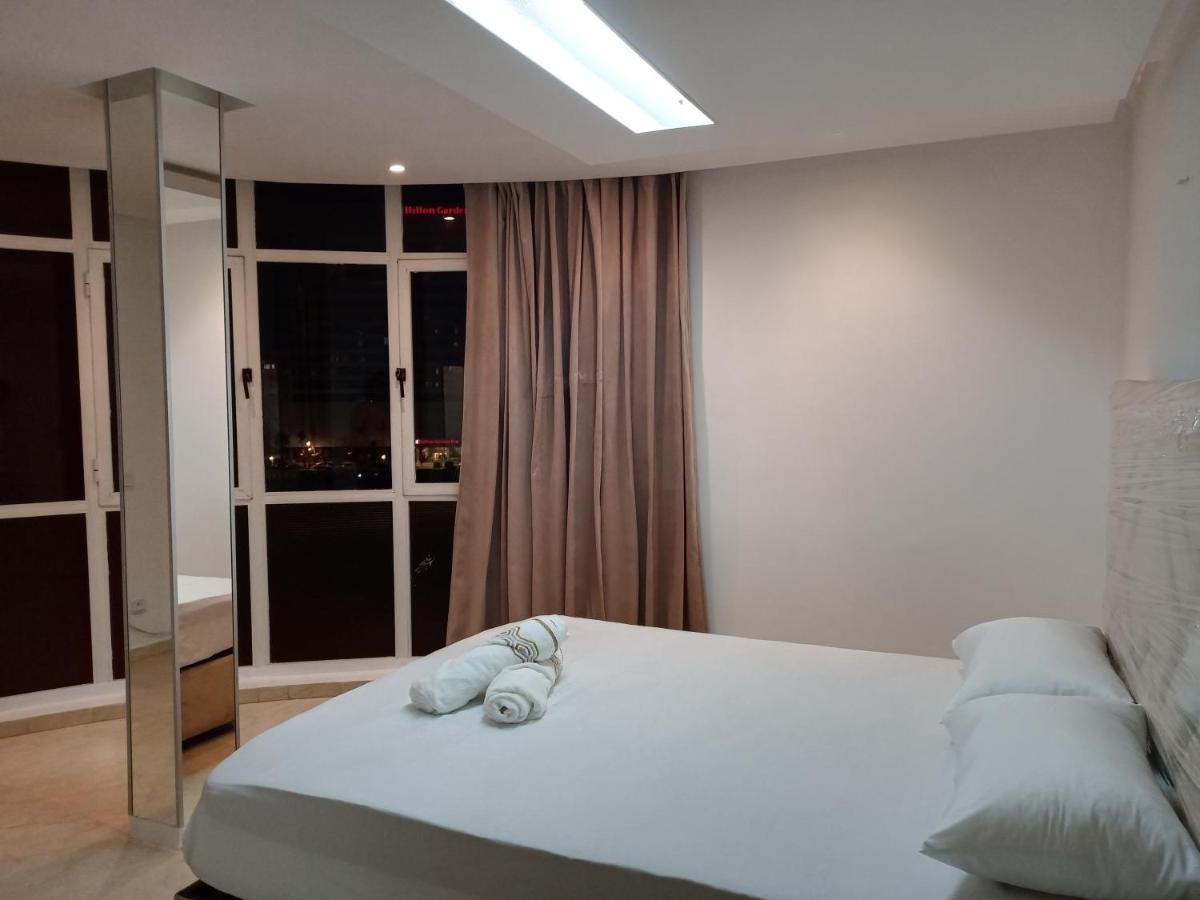 Nouveau Appartement Au Centre Ville En Face Hilton Tânger Exterior foto