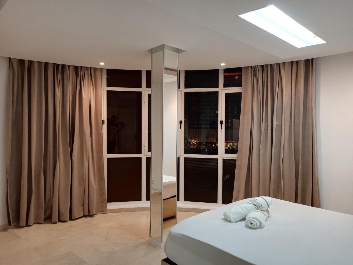 Nouveau Appartement Au Centre Ville En Face Hilton Tânger Exterior foto
